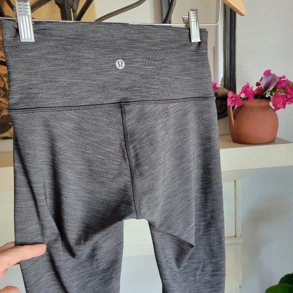 LULULEMON Heather Graphite Gray Leggings - Picture 10 of 13